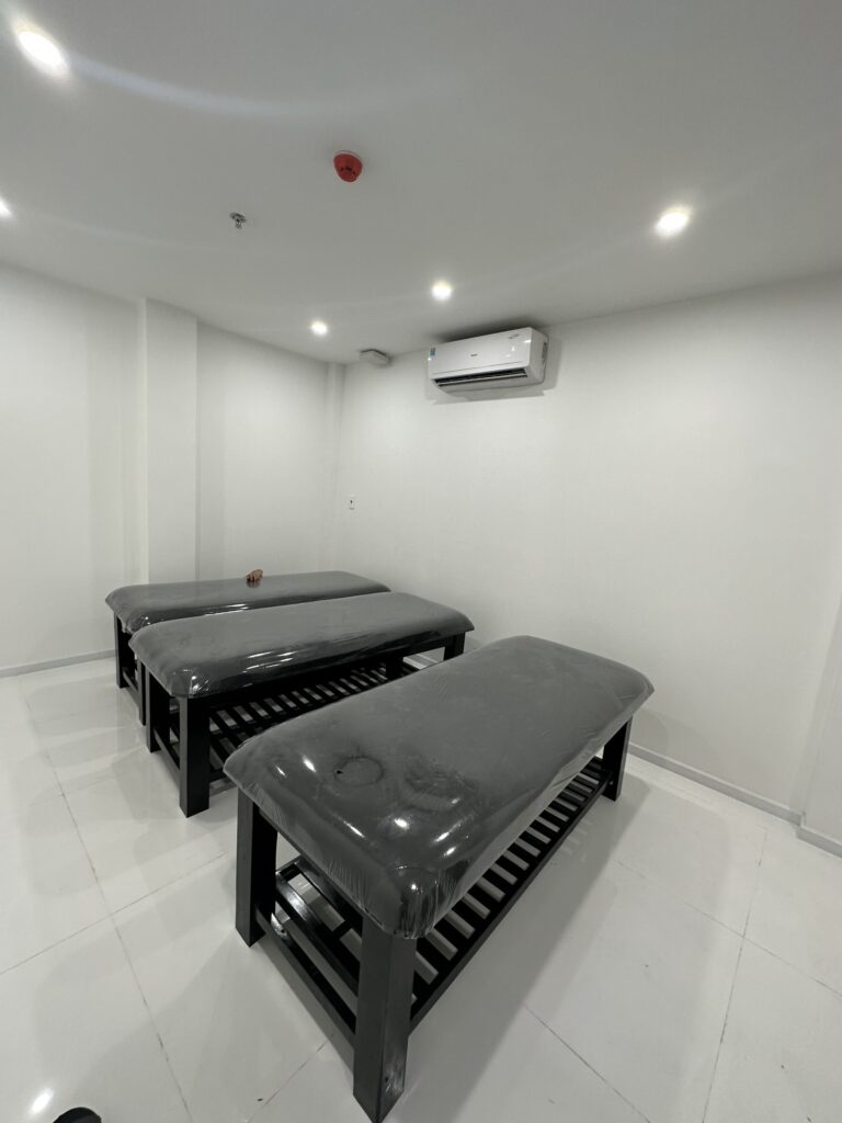 Làm thế nào để trang bị một chiếc giường massage?