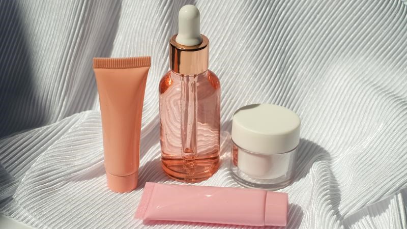 Chú ý lựa chọn các sản phẩm an toàn, không gây kích ứng Chú ý lựa chọn các sản phẩm an toàn, không gây kích ứng