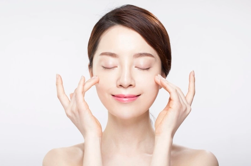 Cấy trắng da mặt có tốt không?