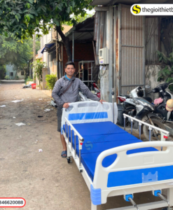 Giường y tế cho người già